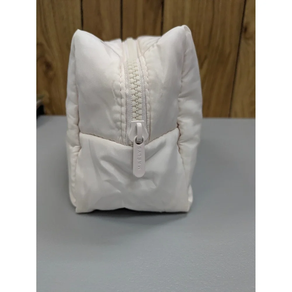 Coquette Makeup Toiletry Bag Women‎ OS Maelys Puffy Nylon Cosmetic Case